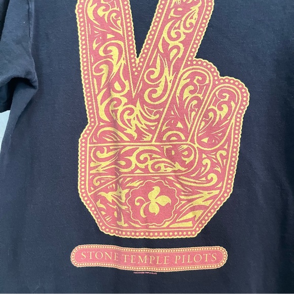 Stone Temple Pilots Official 2011 Tour Shirt Scott Weiland Size S - Picture 2 of 7